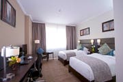 皇家里维埃拉酒店 (The Royal Riviera Hotel)