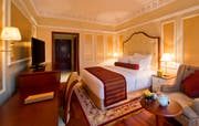 多哈华威酒店 (Warwick Doha Hotel)