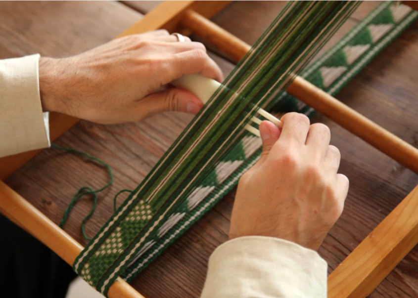 Sadu course ‘Textile Weaving Journey, From Fabric To Fabric’