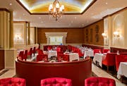 多哈华威酒店 (Warwick Doha Hotel)