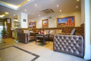 维拉印公寓式酒店 (La Villa Inn Hotel Apartments)