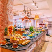 多哈瑞享酒店 (Movenpick Hotel Doha)
